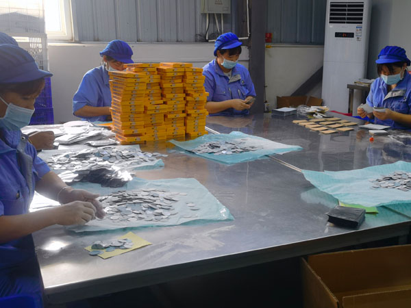 膏藥加工廠制作黑膏藥加工生產(chǎn)貼牌需要什么手續(xù)? 膏藥加工廠制作黑膏藥加工生產(chǎn)貼牌需要什么手續(xù)?
